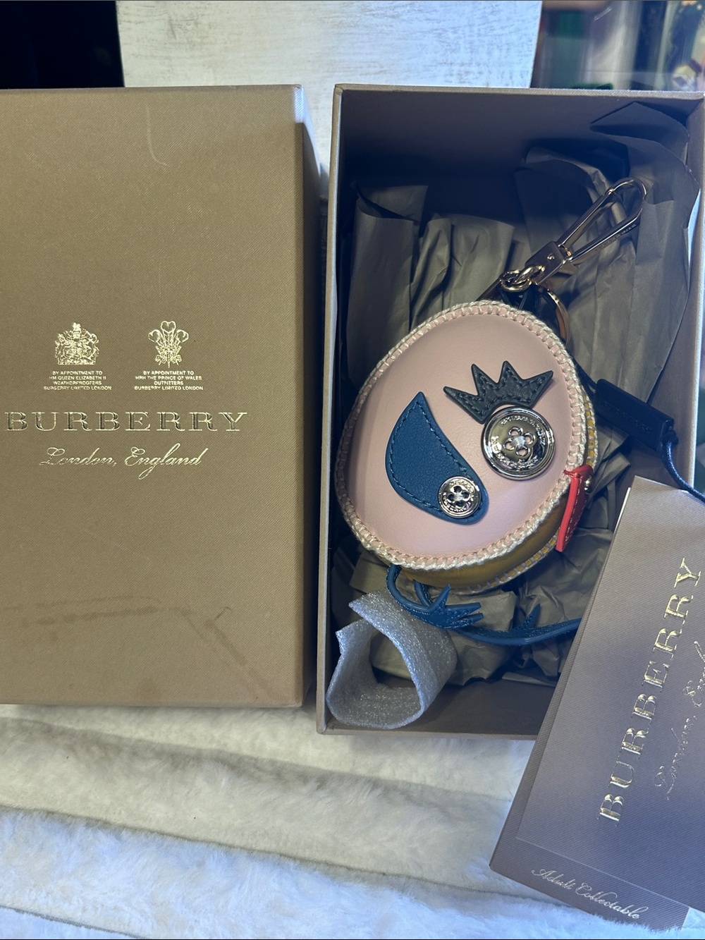 Burberry- NWT! Derek The Bird Pink & Blue Leather Key & Card Holder Charm
